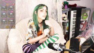 Screenshot from lunasparkles's live webcam sex show video