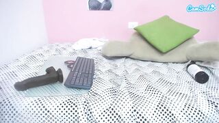 julietavargas - Horny cutie fucking her nice bare pussy with toy