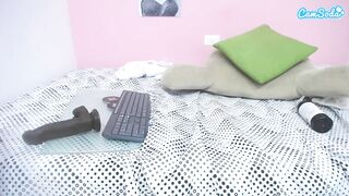 julietavargas - Horny cutie fucking her nice bare pussy with toy