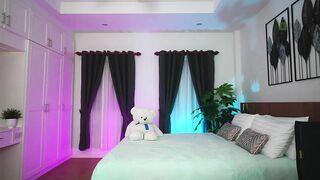 Anna_Shine89 - Slender brunette's cam video