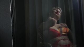 AmieDavis - Tattooed busty blonde's webcam video