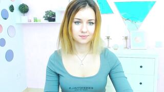 FloraWilson - Adorable horny angel's cam video