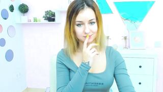 FloraWilson - Adorable horny angel's cam video