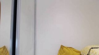 bob1326 - Horny chick fucking pussy with toy