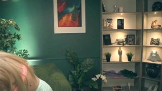 lolly_bella_ - Sweet slender blondie's cam video