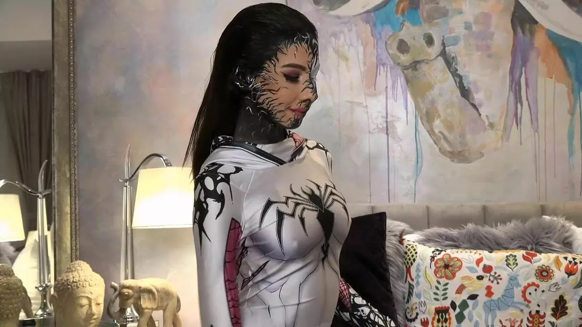 AshleyWelse - Imagine having cosmic sex with this incredible alien girl!