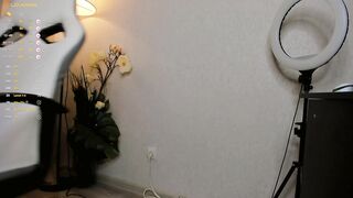 Screenshot from nerdy_freyua's live webcam sex show video