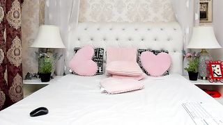 ArielleCruse tits flash and ass flash longs legs blonde video