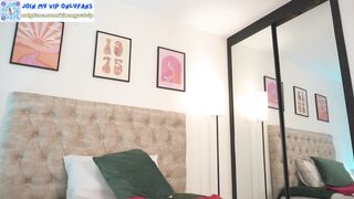 Screenshot from venezolanacute's live webcam sex show video