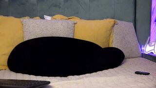 Screenshot from ivyrubens's live webcam sex show video