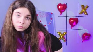 Screenshot from miss_spider's live webcam sex show video