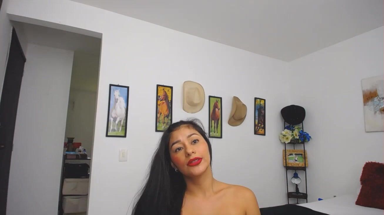 LauraCanek aka Smalllaura aka LauraLJ aka HotModel93 - Long haired brunette is stripping on webcam