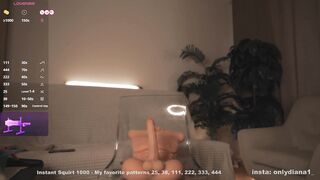 Screenshot from bestie_online's live webcam sex show video
